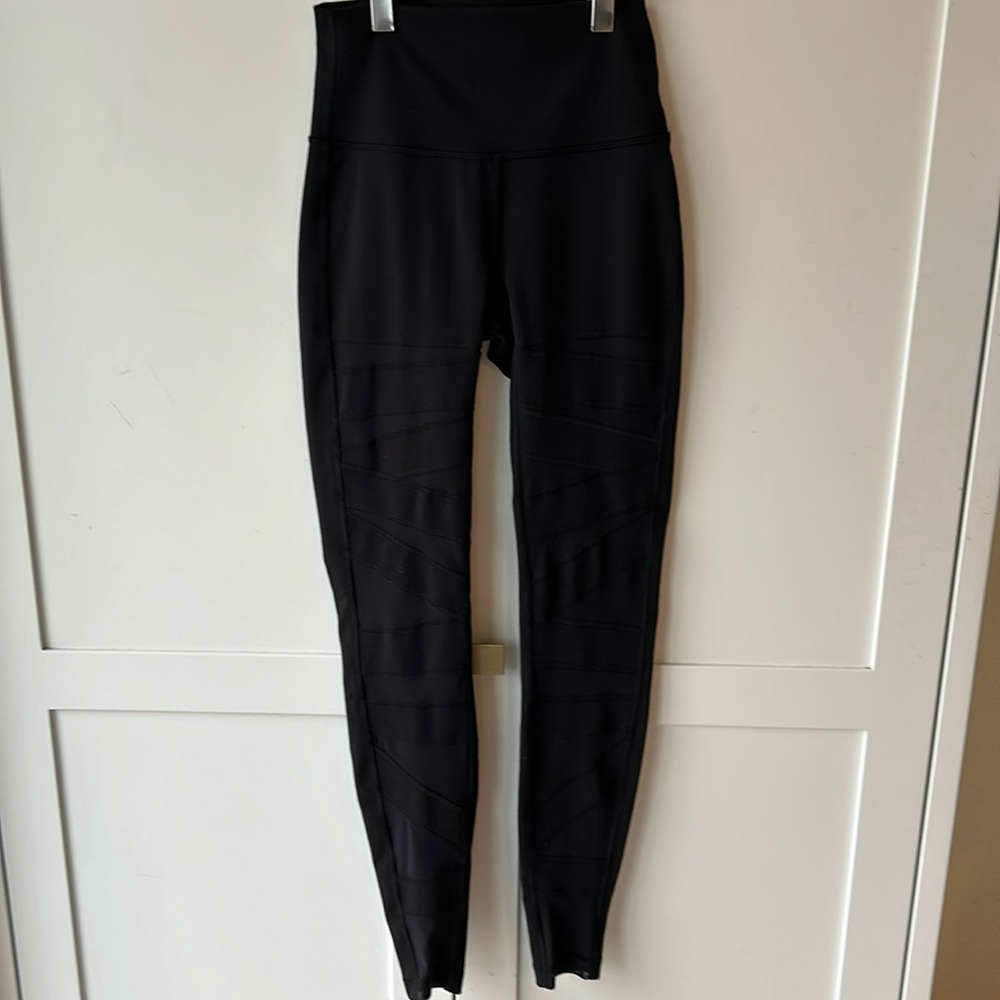 Lululemon Pant Womens 4 Black Wunder Under Mesh Striped Leggings 28”Inseam P